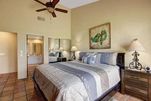 VS642 - Desert Hacienda