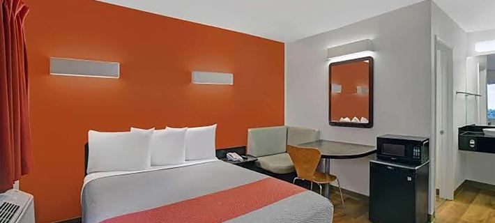 Super 8 by Wyndham Santa Clara Hotels in Santa Clara