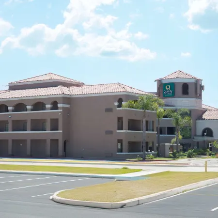 Quality Inn & Suites Camarillo-Oxnard