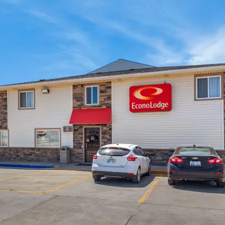 Econo Lodge Hays I-70