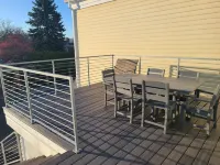 Downtown Marblehead 2brm/1.5bath w/ deck