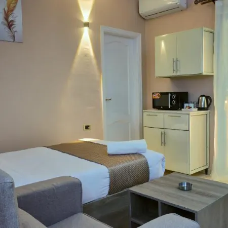 Roadhouse New Cairo Residence