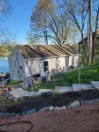 Charming 3-bedroom lake cottage in Kettle Moraine State Forest with AC, WiFi Hotels near Tiki Beach Resort
