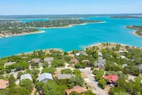 HOA POOL: 4/2, PANO lake views, private hot tub - 3-Star