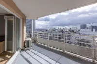 Star of Life Hotels in Courbevoie