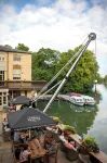 Head of the River - Pet friendly
