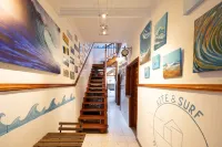 Kite & Surf Nomad House - Pensions