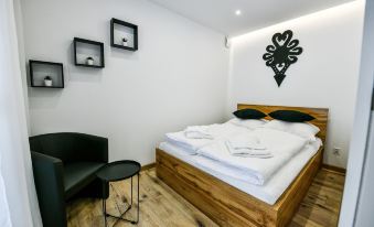 RentPlanet - Apartamenty Bulwary Słowackiego