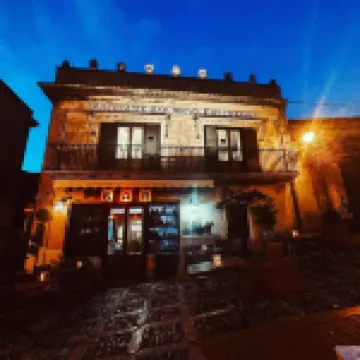 โรงแรมเอเดลไวส์