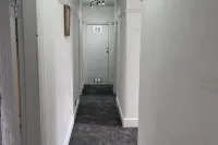 Albans Road Apartment - 4 Bedroom Luxury Stay Hotels in Radlett