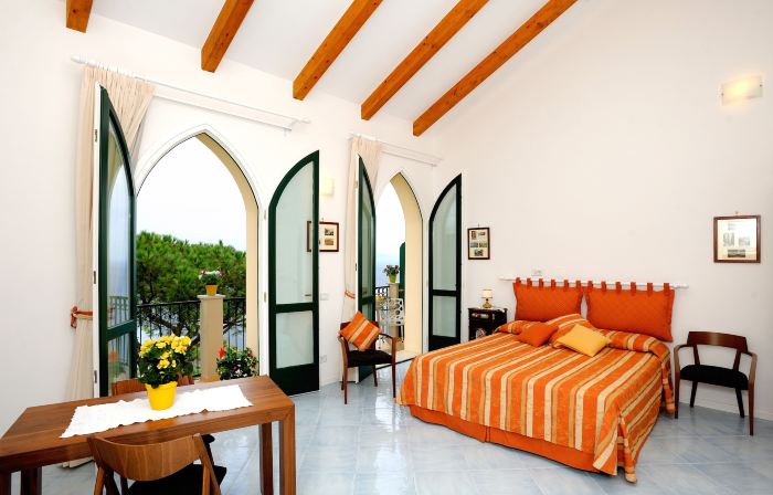La Dolce Vita Ravello - Apartment with Balcony & Amazing View of the Amalfi Coast