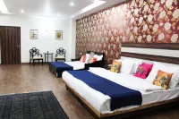 Adhunik Hotel Neemrana Hotel di Neemrana