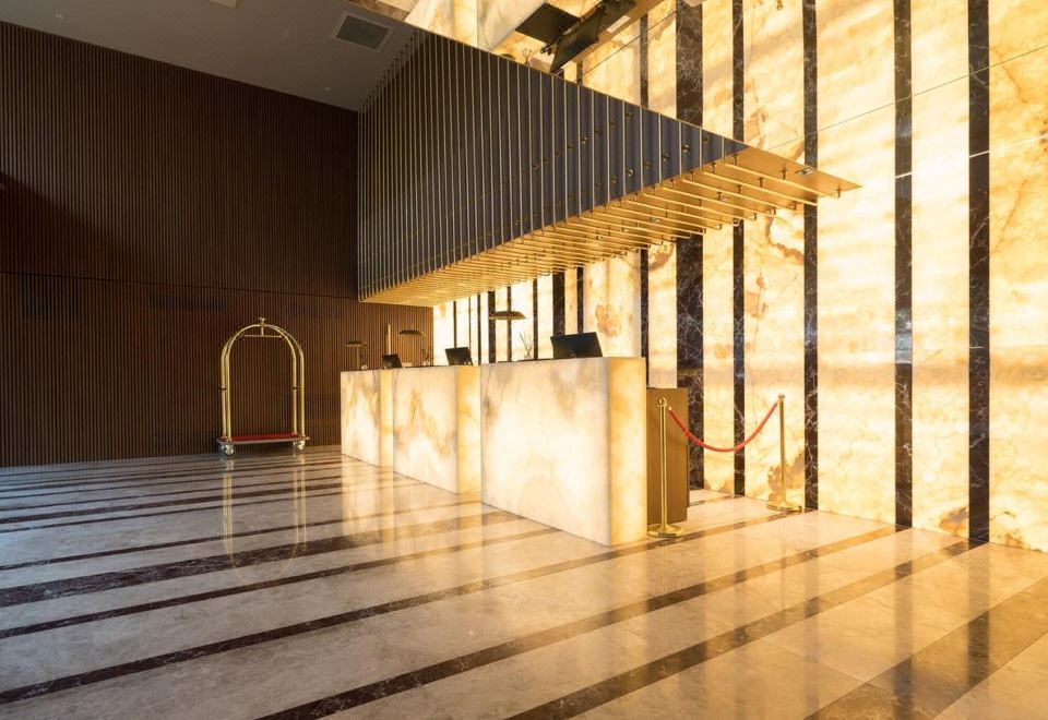 Holiday Inn Krakow City Centre Over view