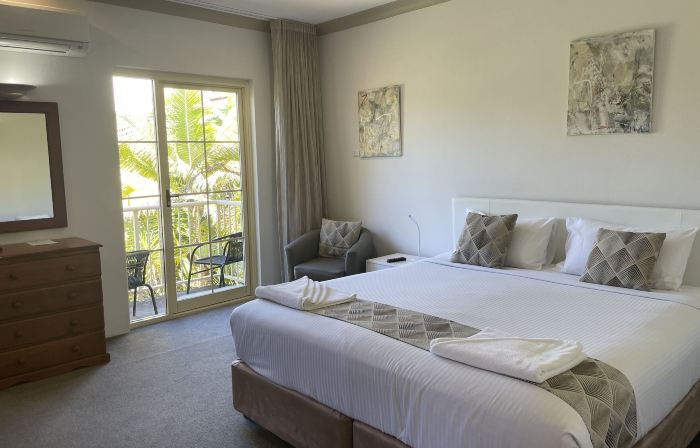 Oasis Inn Ulladulla - Welcoming Guests 18 Years and Older