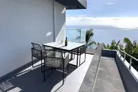 Sonho do Oceano Hotels in Ribeira Brava