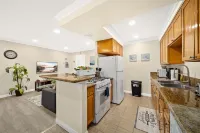 Cozy & Serene ~ 12Mins to Downtown La Hotels in Alhambra