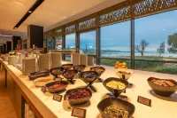 Hotel Helikon - breakfast
