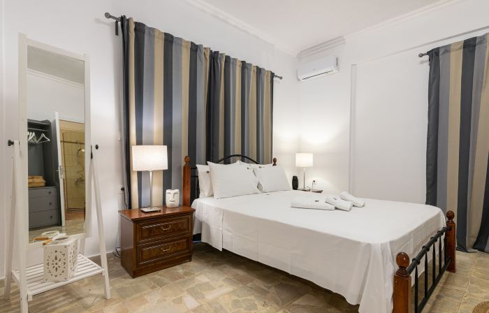 Denise Studios and Apartments