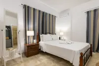 德尼斯開放式公寓飯店 - 海景