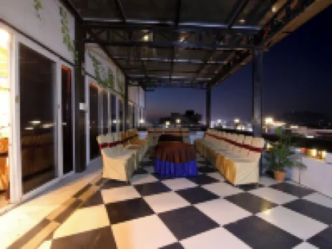 Hotel Gateway Grandeur Hotels in Kamrup