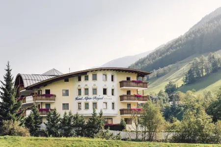 Wellness Refugium & Resort Hotel Alpin Royal - Small Luxury Hotels of the World