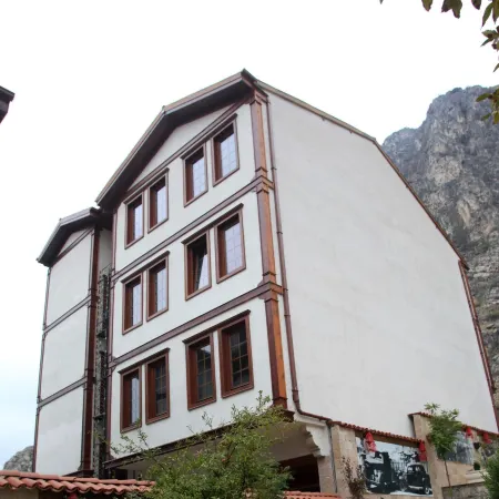 Simre Hotel
