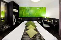 Ax Hôtel Spa & Restaurant Hotel a Saint-Leger-les-Melezes
