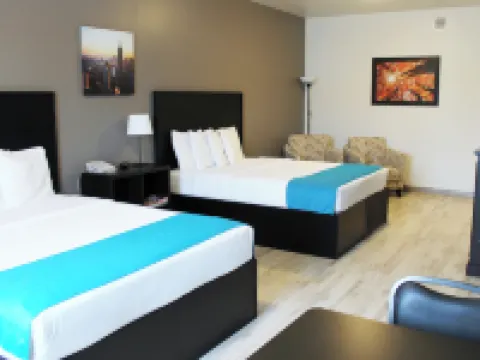 Roadhouse 52 Inn & Suites Hotels in Steinbach