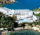 Out of the Blue Resort & Spa