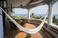 Bungalows Santa Cruz Hotels in Puerto Escondido