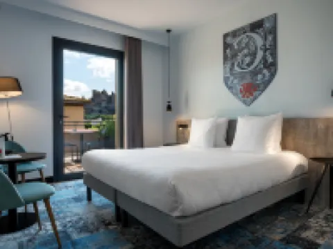 เทลล์ โซเวล ลู ชูวาลีเย โรงแรมในจังหวัดโอด