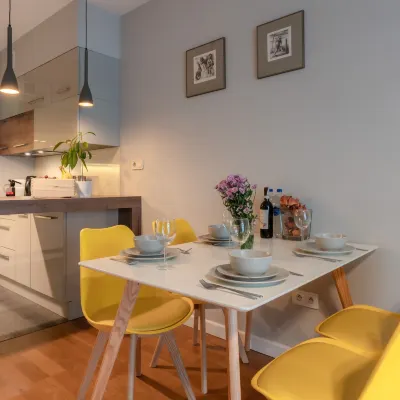 Pure Rental Apartments Отели рядом с достопримечательностью «Железнодорожный макет «Колейково»»