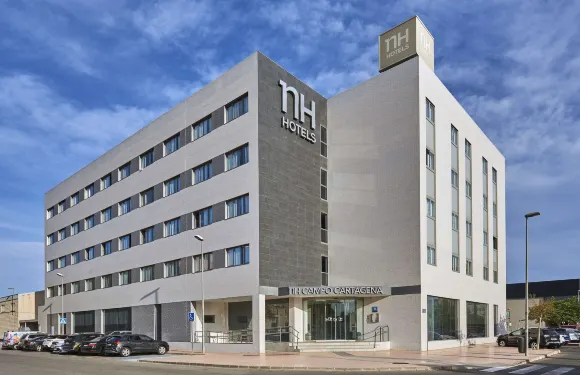 NH坎波卡塔赫納酒店