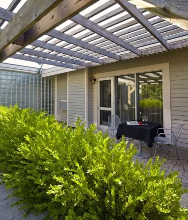 Huff Estates Inn & Winery