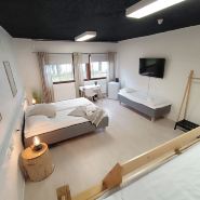 Goiglo Hotel & Hostel