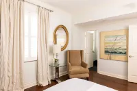 Old Capitol Inn Hotels near Jackson State University