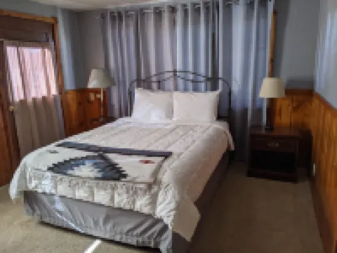 Stone Mountain Lodge