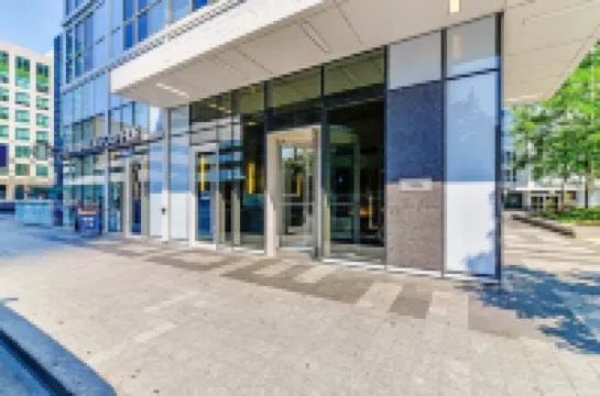 RivetStays - The Atmos I