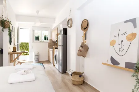 Boho Blu by A&D Properties Отели в г. Markopoulo