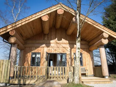 Braisty Woods - Knotty & Nice Hotel in zona Brimham Rocks