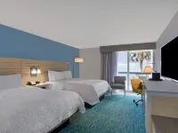 Hampton Inn Jacksonville Beach/Oceanfront Hotels near Engine 15 Brewing Co.
