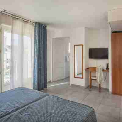 Hôtel Le Neptune Rooms