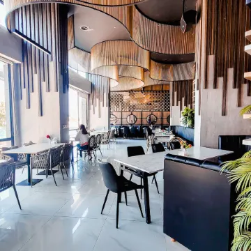 Palam Mansion at Apartment One Residence