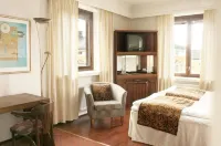 Hotel Seurahuone Hotels near Halkokari kvartersbacke