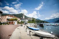 La Piazza di Cernobbio - Near the Lake