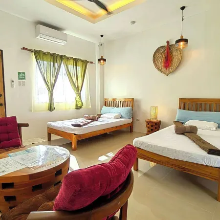 Divers Lodge Plumeria