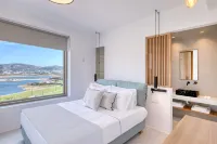 Panormos Bay Suites - Hot Tub