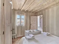 La Maison Kalogera