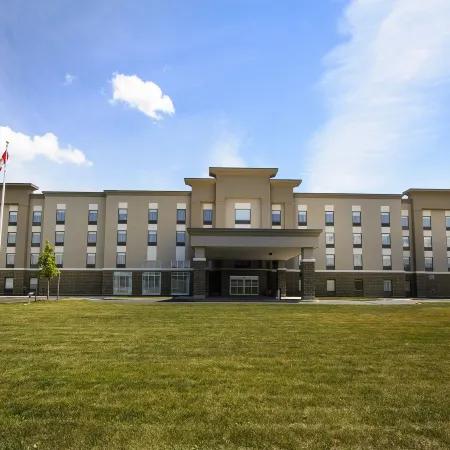 Hampton Inn & Suites by Hilton Truro