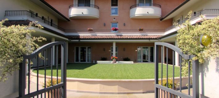 Hotel Dante Residence Hotels in Mantua